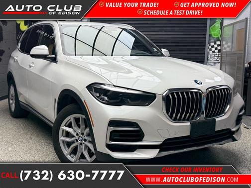 Mineral White Metallic (a96) 2023 BMW X5 xDrive40i