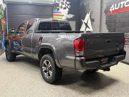 2016 Toyota Tacoma TRD Sport