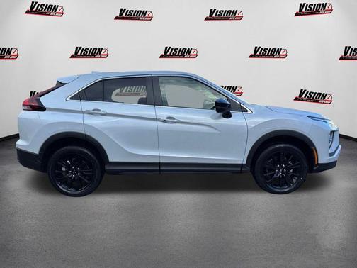 2024 Mitsubishi Eclipse Cross LE
