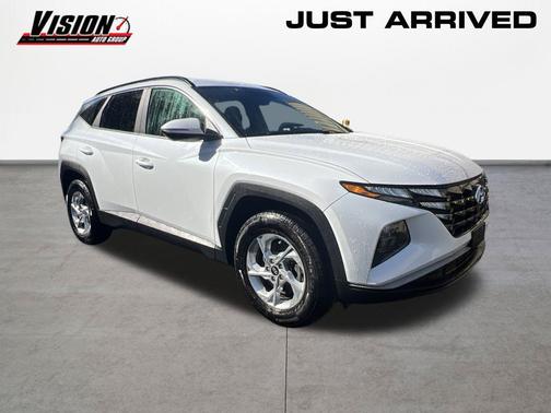Quartz White 2022 Hyundai TUCSON SEL