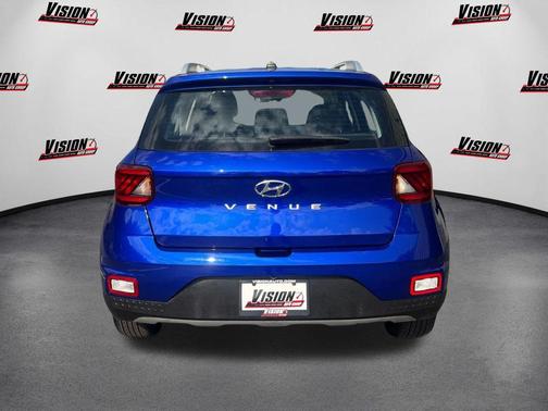 2024 Hyundai VENUE Limited