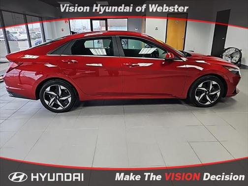2022 Hyundai ELANTRA SEL