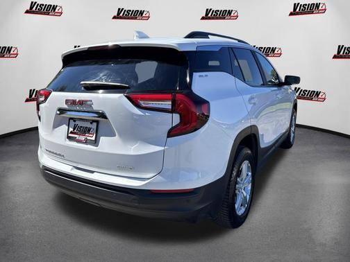 Summit White 2023 GMC Terrain SLE