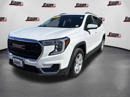 Summit White 2023 GMC Terrain SLE