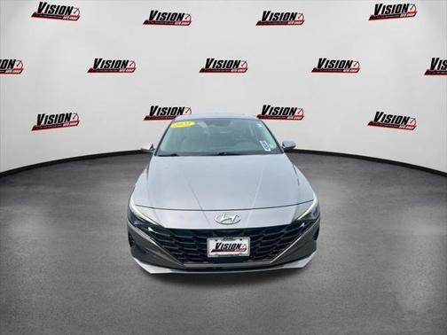2022 Hyundai ELANTRA Limited
