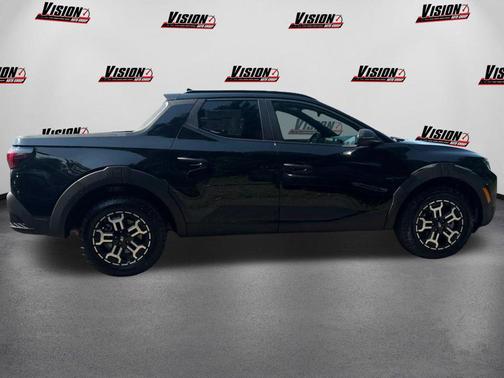 Phantom Black 2025 Hyundai SANTA CRUZ XRT