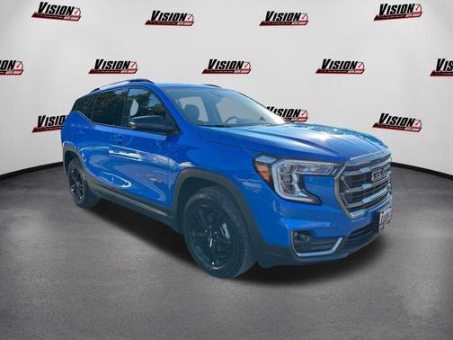 2024 GMC Terrain AWD AT4