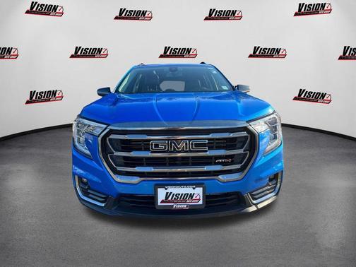 2024 GMC Terrain AWD AT4