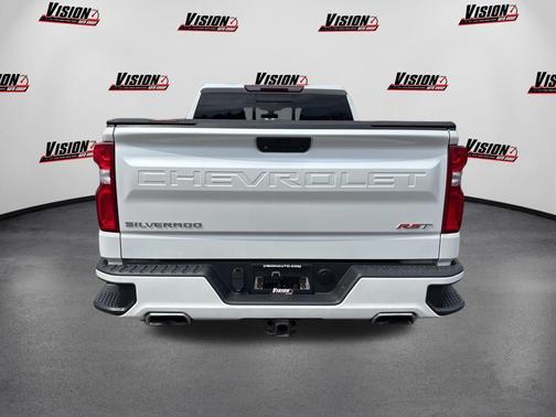 Iridescent Pearl Tricoat 2019 Chevrolet Silverado 1500 RST