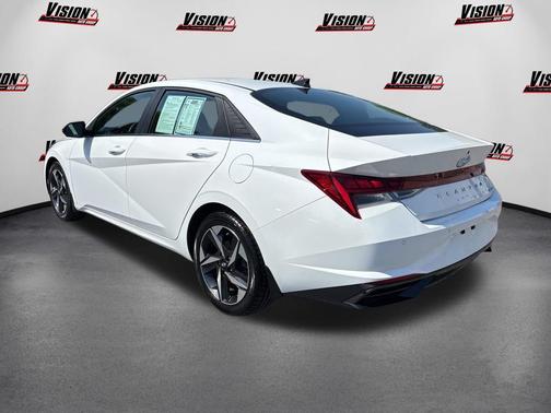 Serenity White Pearl 2023 Hyundai ELANTRA Limited