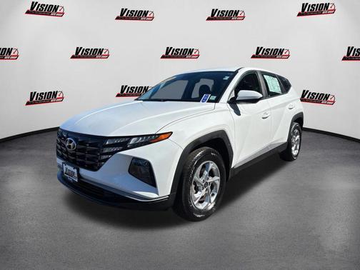 2023 Hyundai TUCSON SE