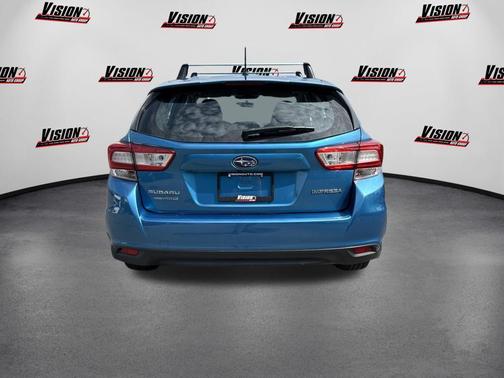 Island Blue Pearl 2019 Subaru Impreza 2.0i
