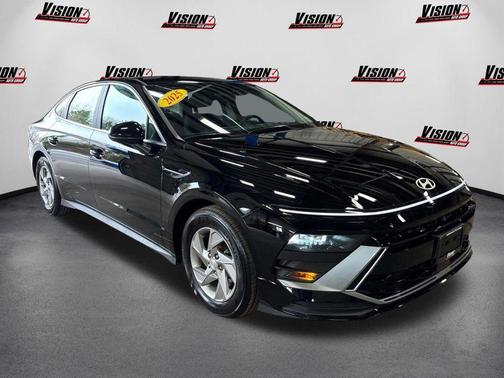 2025 Hyundai SONATA SE