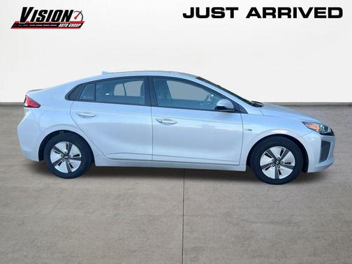 2017 Hyundai IONIQ Hybrid Blue
