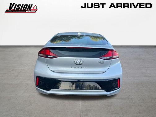 2017 Hyundai IONIQ Hybrid Blue