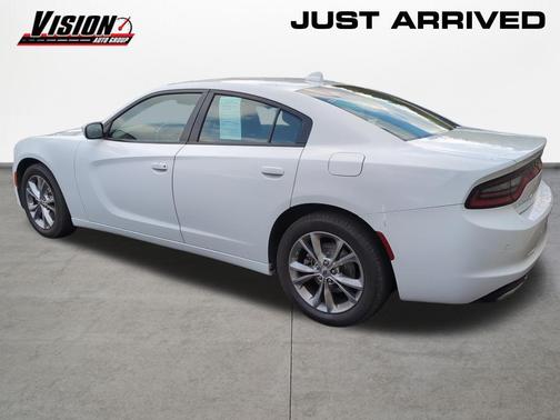 White Knuckle Clearcoat 2022 Dodge Charger SXT