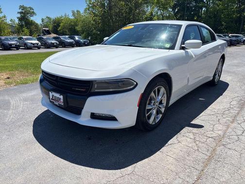 White Knuckle Clearcoat 2022 Dodge Charger SXT