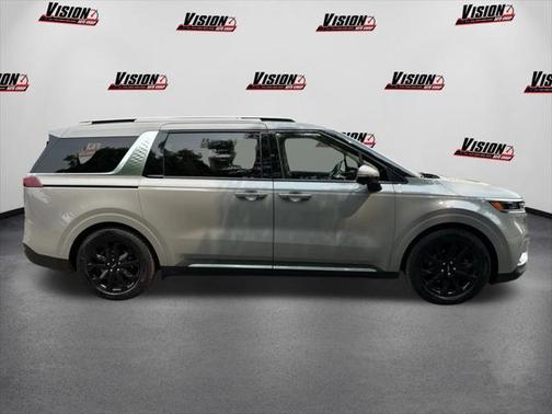2022 Kia Carnival SX Prestige