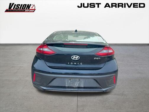2018 Hyundai IONIQ Plug-In Hybrid Base