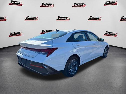 2025 Hyundai ELANTRA HEV Blue