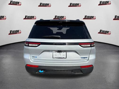 2024 Jeep Grand Cherokee 4xe Trailhawk