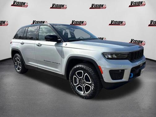 2024 Jeep Grand Cherokee 4xe Trailhawk