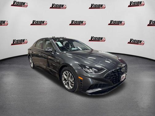 2022 Hyundai SONATA SEL