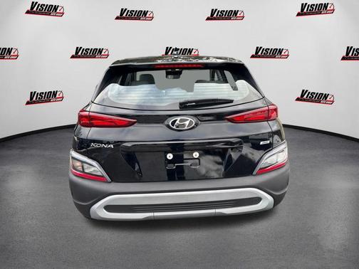 2023 Hyundai KONA SE