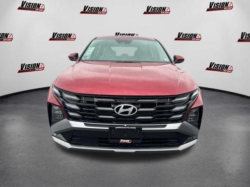 Ultimate Red 2025 Hyundai TUCSON SE