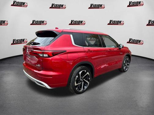 2025 Mitsubishi Outlander PHEV SEL