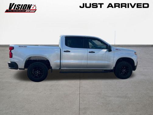Silver Ice Metallic 2020 Chevrolet Silverado 1500 Custom Trail Boss