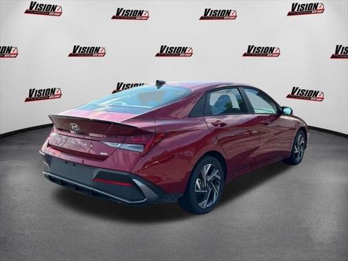 2025 Hyundai ELANTRA Sport