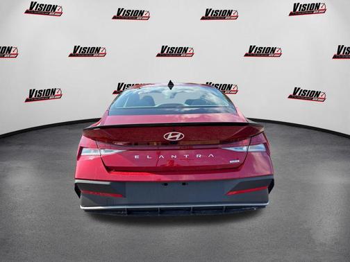 2025 Hyundai ELANTRA HEV SEL Sport