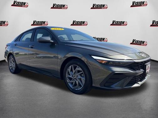 Amazon Gray 2024 Hyundai ELANTRA SEL