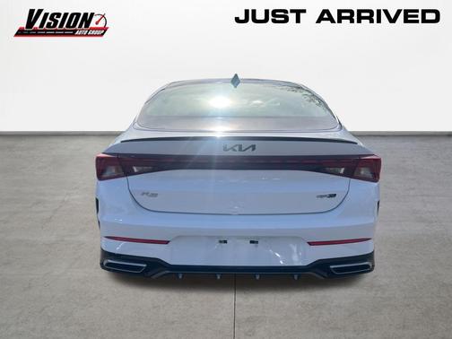 Glacial White Pearl 2022 Kia K5 GT-Line