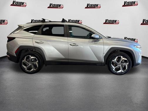 Shimmering Silver 2024 Hyundai TUCSON SEL