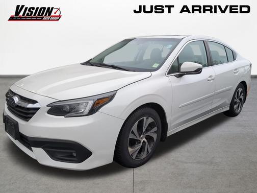 Crystal White Pearl 2022 Subaru Legacy Premium