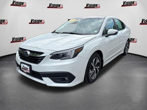 Crystal White Pearl 2022 Subaru Legacy Premium