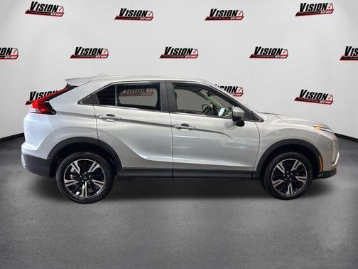 Alloy Silver Metallic 2024 Mitsubishi Eclipse Cross SE