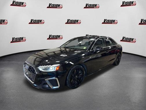 2022 Audi A4 45 S line Premium Plus