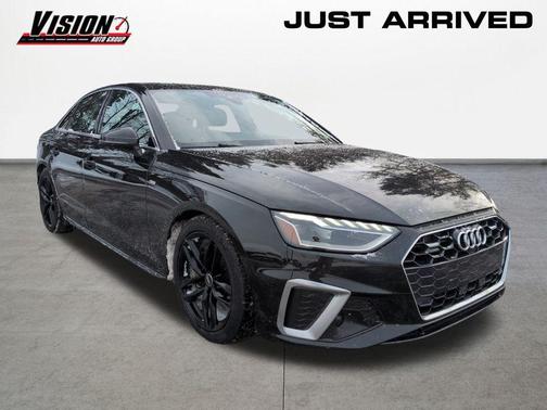 2022 Audi A4 45 S line Premium Plus