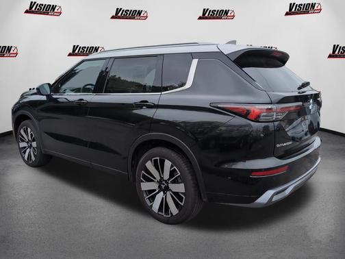 Black Diamond/Alloy Silver Roof 2025 Mitsubishi Outlander SEL 2.5 S-AWC