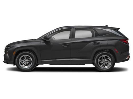 Phantom Black 2026 Hyundai TUCSON SE