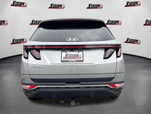 Shimmering Silver 2023 Hyundai TUCSON SEL
