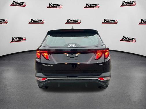 2024 Hyundai TUCSON SE