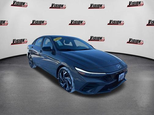 2025 Hyundai ELANTRA HEV SEL Sport