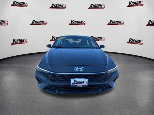 2025 Hyundai ELANTRA HEV SEL Sport