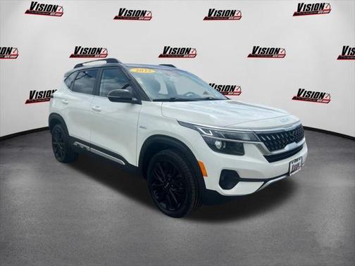 2022 Kia Seltos Nightfall Edition