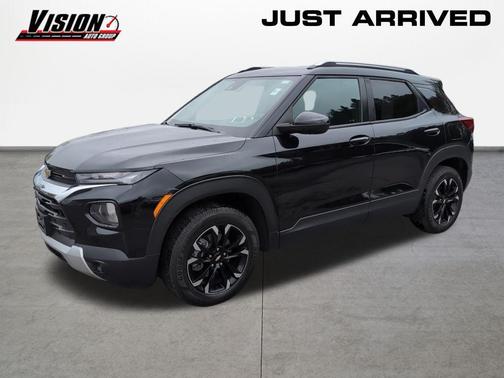 Mosaic Black Metallic 2021 Chevrolet Trailblazer LT