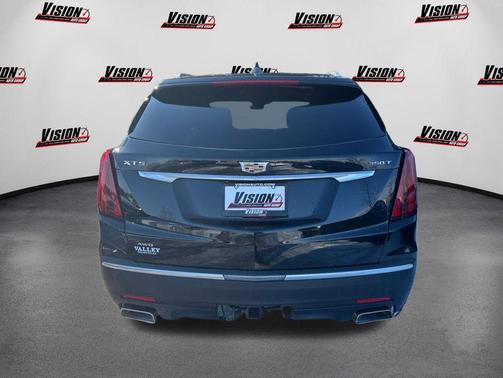 2022 Cadillac XT5 Luxury